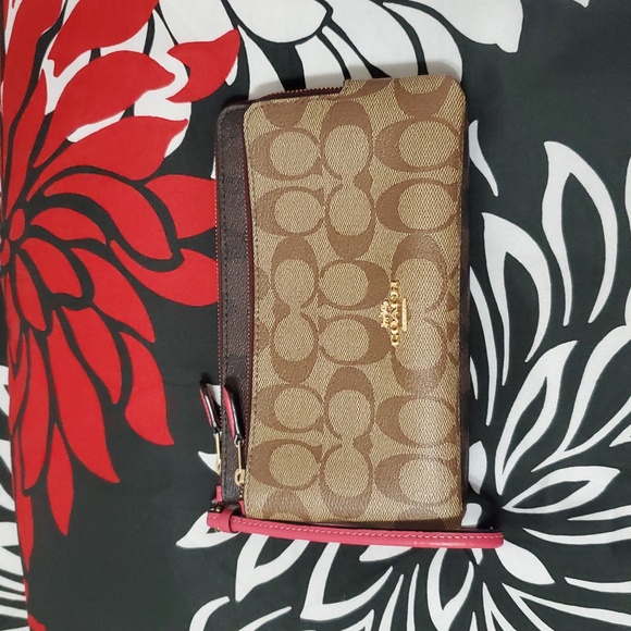 Coach Monogram Double ZIip Tan and Brown Wallet Wristlet - Picture 1 of 8